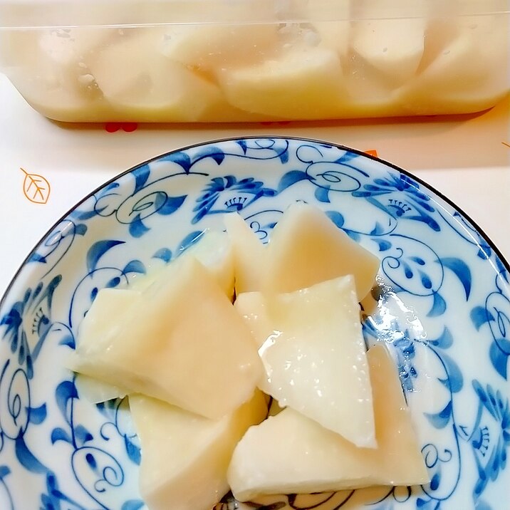 なた割り風、大根の漬け物